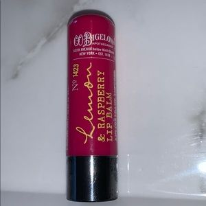 New Sealed C.O. Bigelow Raspberry Lemon Lip balm 🍋